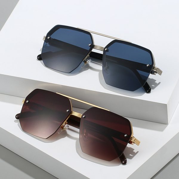 Men's and Women's Matching UV-Resistant Outdoor Sun Protection Fashion Trend Sunglasses