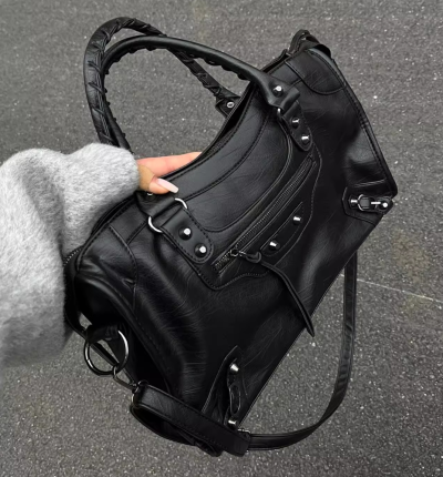 Hottie Rivet motorcycle Bag Large capacity Premium sense Single shoulder underarm crossbody bag Tote large bag