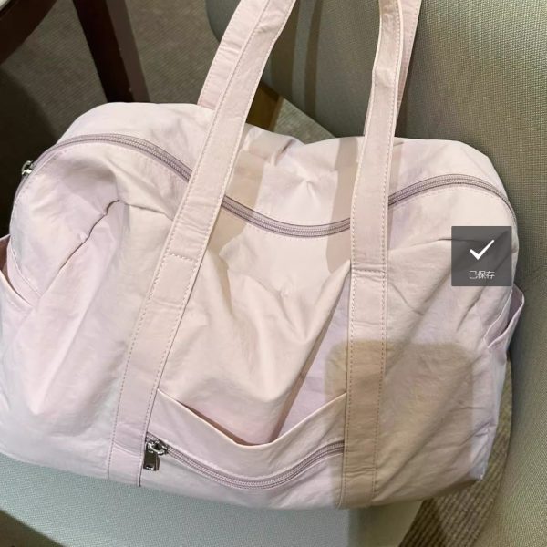 Large capacity lightweight nylon Tote bag new young women’s shoulder and underarm all-in-one commuter travel bag