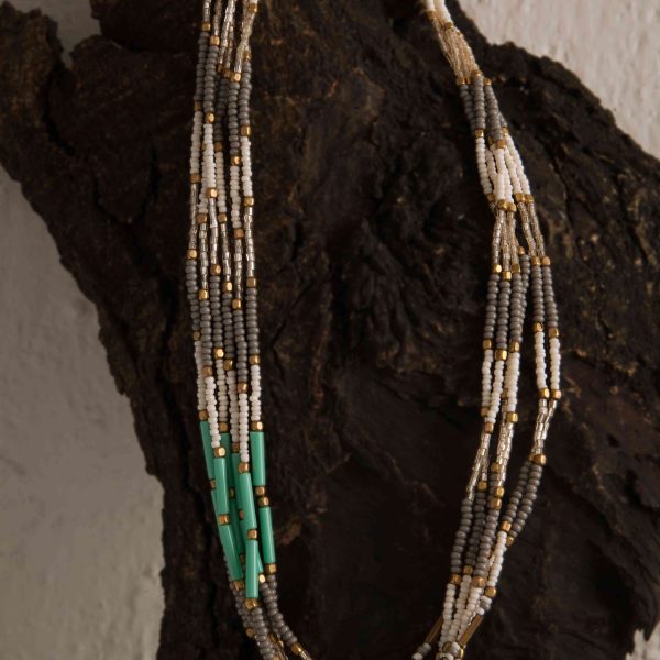 Gray Snow Twist Necklace