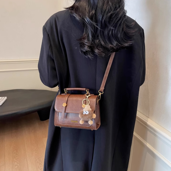 New autumn and winter cross-body bag fashion super hot small square bag