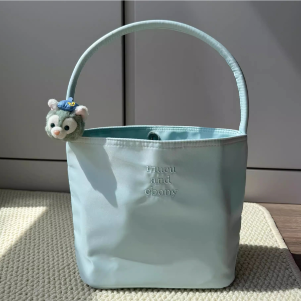 Niche mint green summer fashion embroidery waterproof nylon bucket bag all-in-one underarm shoulder Tote bag for women
